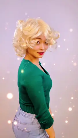 OMG,l looks like a famous movie star,do you know whom she is?#blondhair #wig #wigs #fashionwig #hairtok #syntheticwig