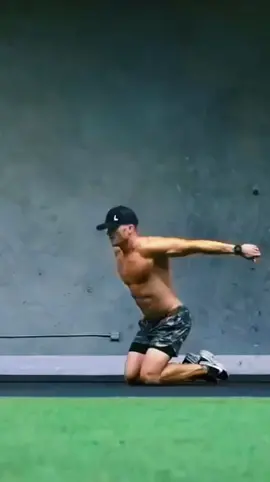 Bodyweight workout. Credit: Scott Mathison. #explosivetraining #muscletraining #bodyweighttraining #fitnessmotivation #workoutmotivation