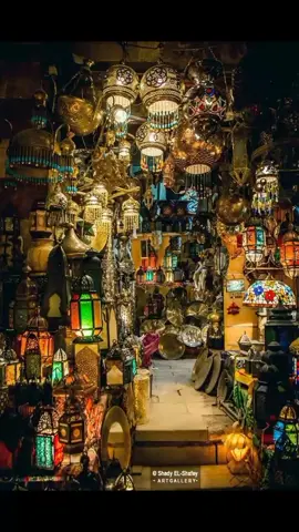 كل سنه وانتم طيبين مين متحمس للسحور ومسلسلات رمضان متبقي علي رمضان 32 يوم☺️☺️