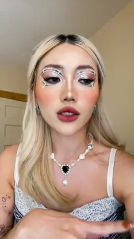 Men should take notes on how Akon apologizes #makeuptok #makeup #foryou