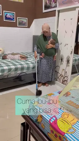 Bisa mengerjakan pekerjaan rumah sambil gendong baby😍😍 #gendonganbayi #gendonganmshape #gendongananak #fyp