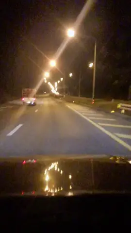 ขับรถเล่นตอนตี1.11 อะน่ะ 😂🤣#วัยรุ่นU1 #กูขับดีแมคเก่า #ดีแม็ก2005