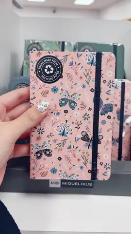 Libretas A6 súper bonitas😍 #papeleria #papeleriabonita #miquelrius #libretas #libretasdecoradas #parati