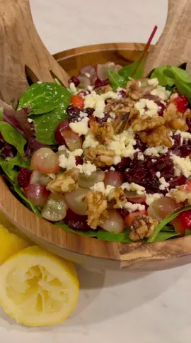 Yum! 🤤 #saladrecipe #saladsoftiktok #springtime #springsalad