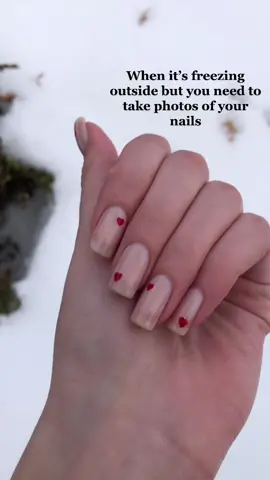 My hands turned red after all the photos I took 😭 but so worth it ✨ #materialgirl #nailsart #nails