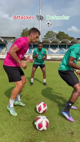 Cheating mode 😂 #football #Soccer #attacker #defender #cheating #footballgame