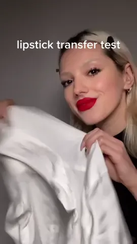 it doesn’t :):):):) #CreamLipStain @Sephora Collection in shade 01 always red #makeup ad