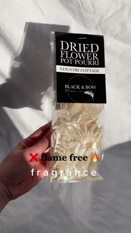 Would you use it? #flamefree #waxmelts #scentedcandle #homedecor #homemade #interiordesign #fyp