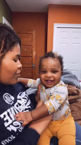 Such a character 😅 #funnybaby #funnybabyvideos #actingbaby #babyactor #momandbabyboy #momandbaby #momhumor #babyhumor #poliosis #momlifebelike