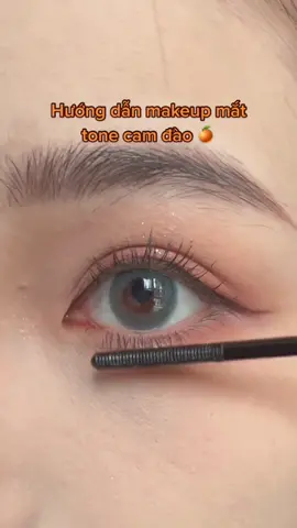 Hướng dẫn makeup mắt tone cam đào 🍊 #makeup #eyes #mắt #trangdiem #fyp #foryou #xuhuong #xuhuongtiktok #new #bts #keşfet #kpop #kesfet #pov #tiktok #trending #trend
