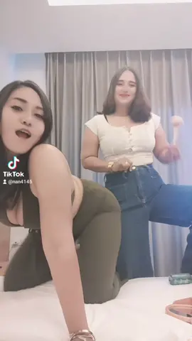 ##อมจนมิด...เทอยังไม่ รัก🙄🙄