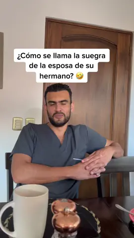 Cuando no sabes cómo se llama su mamá 🤣🤣#parati #feliz #humor #libre #viviendo #marciano #matrimonio #esposos