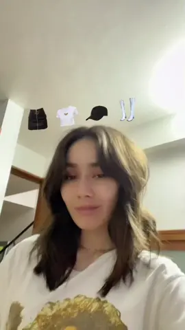 Tik tok elige mi look…. #outfitfilter #outfitalazar #randomoutfit #randomoutfitgenerator #outfitideas