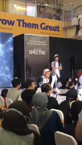 Show Silver Spectre 2022 #lumajang #lumajang #ksmodelingmanagement #fashion #catwalk #batik #visitlumajang #gmplazalumajang #fyp
