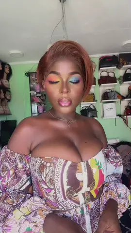 🥰
