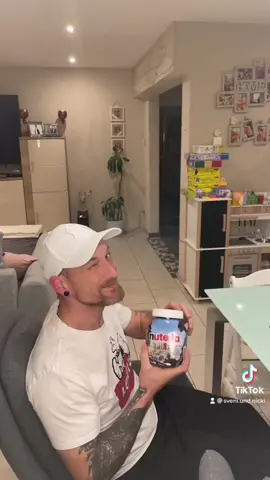 Aua!!! 🤭😮😂😅#stitch mit @mattwrightau #sveniundnicki #fail #krokodil #monster #aua #omg #lol #viral #failvideo #fyp #team_saarland #lachen #😂