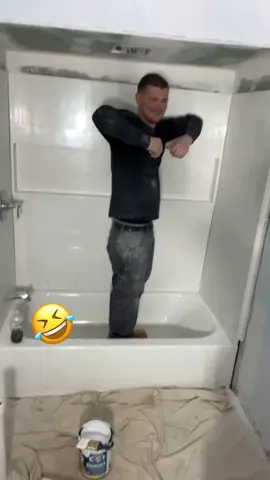 We have LOTS to do tonight. It’s gonna be a late night. Having fun to make the night go by faster! #bathroomremodel #bathroomremodeling #bathroomremodels #homeimprovementprojects  #leanlikecholochallenge #leanlikeacholo #likeacholodancechallenge #likeacholo