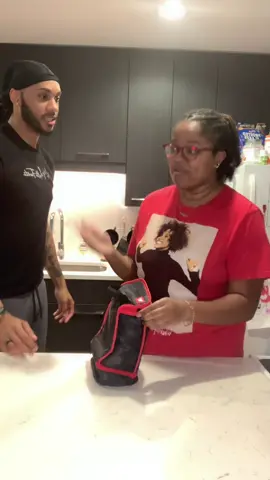 🤦🏽‍♀️ Spit it out Francis dang! #fyp #bae #funnyvideo #trending #funnycouple