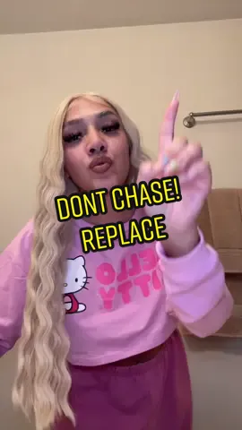 Follow me let’s connect 💫💕#vegasartist #baddietiktok #cantante #spanglishtiktok #breakupsong #singer #rapper #independentartist #artistaindependiente