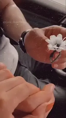 Obagen Tharam ❤️🌼✨️ #pradeeprangana #keshii #fyp #🥰 #Anyone_Music #lovesong #4u     #onemillionaudition #status #viral #trending #sinhalasongs #❤️❤️  #thankyoufollowers #❤️💫 #🖤 #❤️🎶