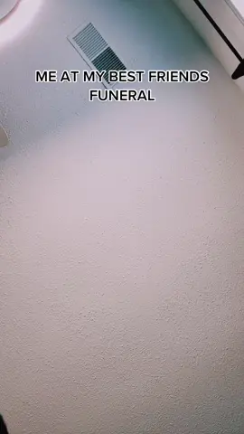 Why they do her like that tho?! #TheAdamProject #TurboTaxAlphorn #bestfriend #funeral