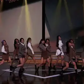 superar no existe #fyp #fypシ #xyz #kpop #strawberry_hiyyih #izone #panorama #izonedisband #eunbi #wonyoung