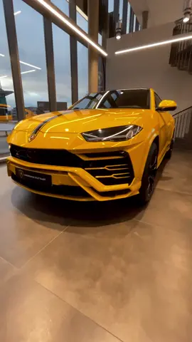 SCM Supercar Move ® #carrosdeluxo #carrosesportivos #alok #musica #lamborghini #urus #supercarmove #tiktokbasil #dj #music #sportcars