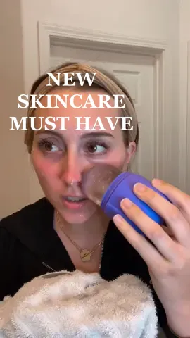 New fav addition to my skincare routine 🥶 #skincareproducts #iceyourface #newskincareroutine #morningskincareroutine #eveningskincare #skincaretips