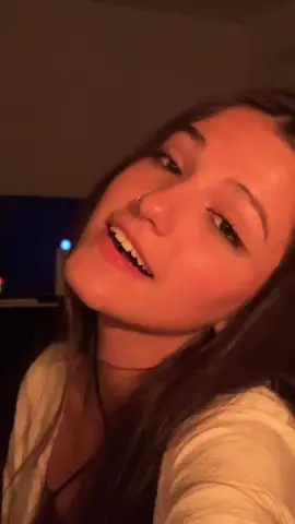 tô parecendo um et nesse vídeo