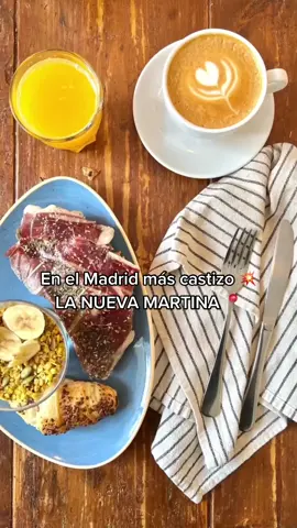 Te esperamos en Plaza Cascorro 11 🧡 #lanuevamartina #jamtoast #tostadejamón #jamoniberico #cafedeespecialidad #zumonatural #brunchmadrid #planesmadrid #comerenmadrid #madridcastizo #aceitedeolivavirgenextra #croissantdechocolate #brunchlovers #martinabestbrunch