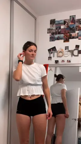 POV: cara de concentración aprendiéndome el put* bailecito😂