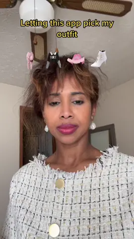I let this random app pick my outfit. #mahubofabulous #somalitiktok #randomoutfit #randomoutfitgenerator