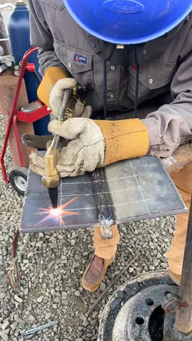 Cuttin straps😎😎 #AEWA #weldingschool #beelite #trades #fyp #combowelder #weldlife #welder #weldtok #stickwelder #bluecoller #welderslife