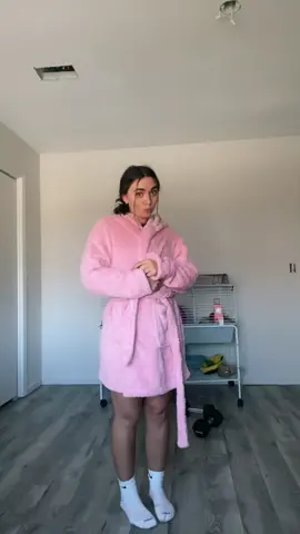 new post on insta: abbyberner❤️ responding to comments!!  #AerieREAL #fashion #OOTD #outfit #style #outfitinspo #Fitness #gymgirl #fashionhack #SmoothLikeNitroPepsi #transition #myoutfitonline #shopping #new