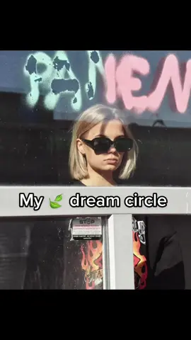 Boys circle #greenscreenvideo #fypシ #fy #foryoupage #foryou #dlaciebie #dc #circle #dream