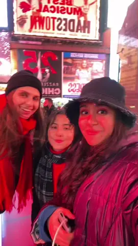 I miss them so much 🥺 #farahelkordy
