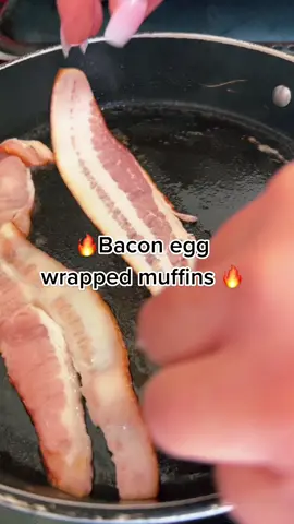 Bacon egg wrapped muffins tops! #lowcarb #keto #ketoforbeginners #lazydirtycheatoketo #EasyRecipe #ketorecipes #fatloss #weightlosstips #transformationchallenge #ketotips #fyp #yourpage #healthy #myjourney