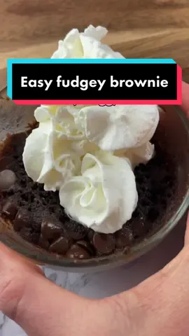 FUDGEY brownie in 1 minute #lowcarb #EasyRecipe #health