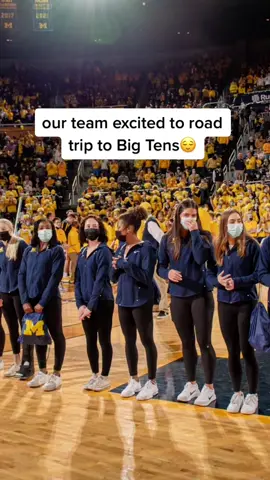 Happy st pattys day🥳 #michigan#umich#goblue#gymnastics