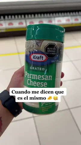 Parmesan imitación VS Parmigiano Reggiano #parmesancheese #parmigiano #cheeselover #cheesemonger #fyp #foryou #parati #parati #queseria #cheeseshop #viral #cheesemonger #gourmet