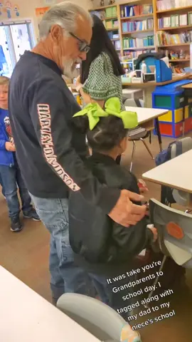 Grandparents day at school today. #hoolahoop  #grandparents #grandchildren #uncle #scool #NewMexico  #manzanodayschool  #NewMexico #NM #Albuquerque #Burque #burqueño #AerieREAL #fyp