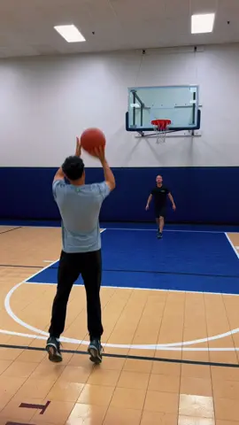 Love working with my guy @AJ Rompza !! Getting my shot right and more consistent #everythingevin #basketball #shooting #foryou