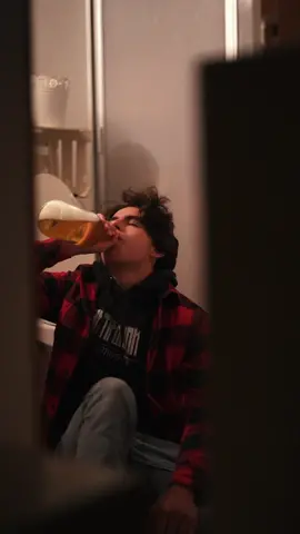 Y todo porque… @Daaz Oficial #temarquepedo #santisevillaa #fyp