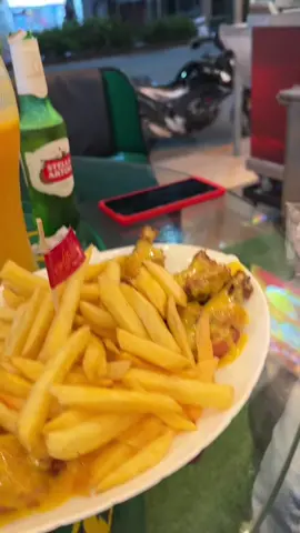 Estos guantes de gigantes