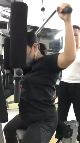 Benefit ngegym didampingi Personal Trainer 🏋🏼‍♂️ #gymindonesia #hyattregencyogya #healthy #Fitness #gym