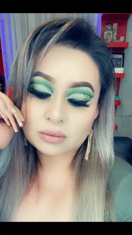 #stpatricksday #stpatricksdaymakeup #happystpatricksday #fyp #viral