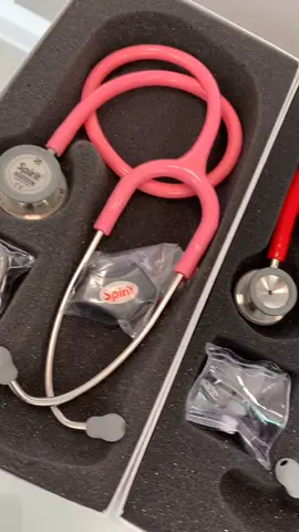 #medicum #stetoskop #stethoscope #doctor #nurse #medicine #spirit #pink #blue #red #medicina #tiktokslovenia #unboxing