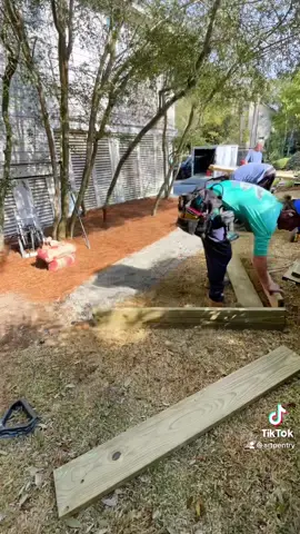 Outdoor Shower 1 #VenmoSpringBreak #macysownyourstyle #AerieREAL #carpenter