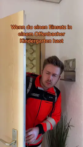 Welche Stadt ist genauso schön wie Offenbach? 😅😂 #rettungsdienst #112 #kindergarten #einsatz #sanitäter