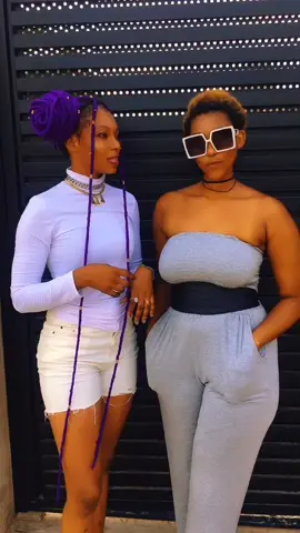 #fypシ゚viral #jozzyblezzqueen #likeandcomment❤️ #fyp Show us love 💜💜#we love you